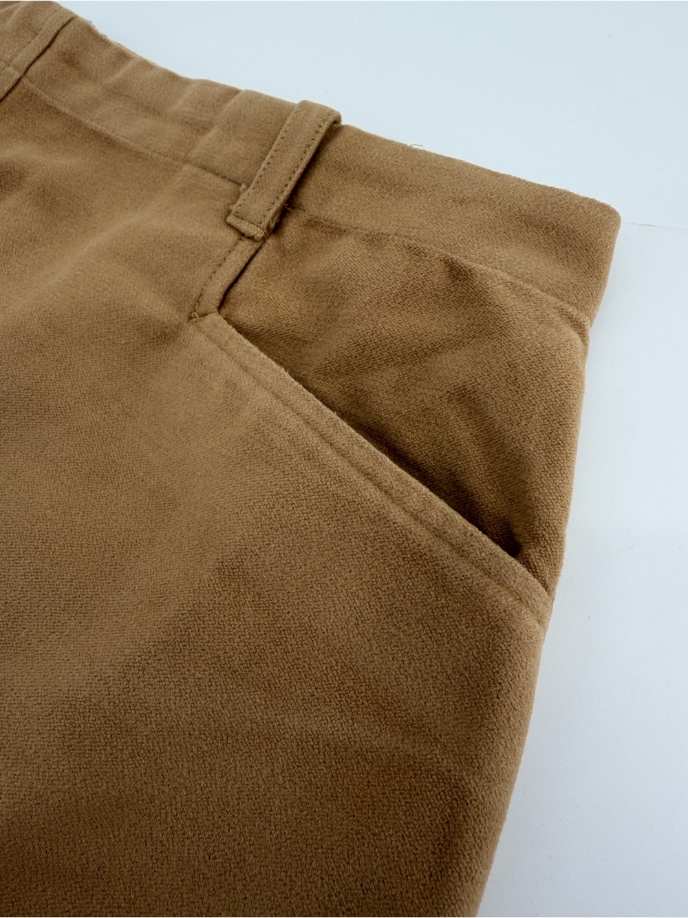 Crazy Horse Liz Claiborne Camel Colored Soft Lined Pencil Skirt Size 14 - Picture 7 of 7